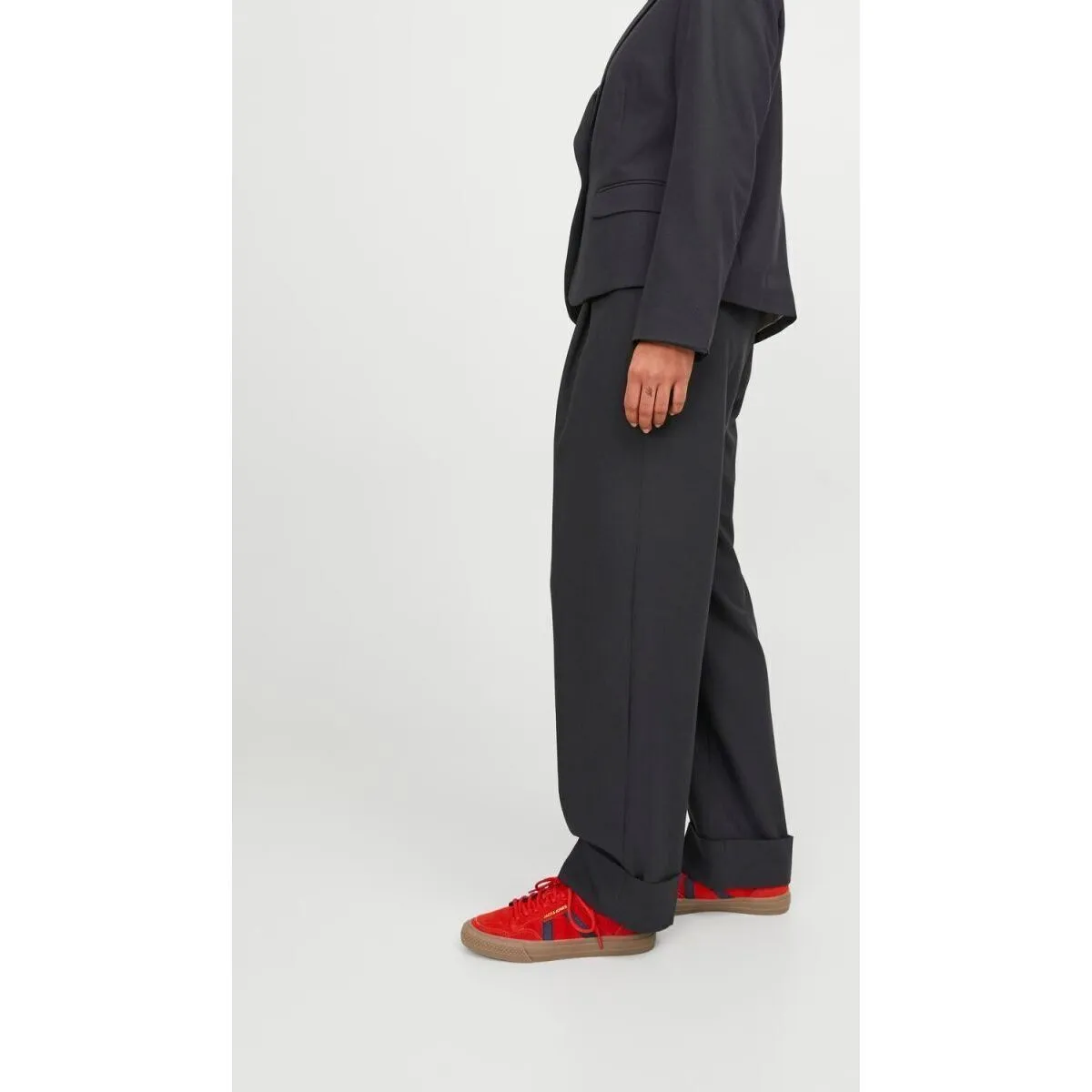 12236944 MARY PLEAT FUBLACK