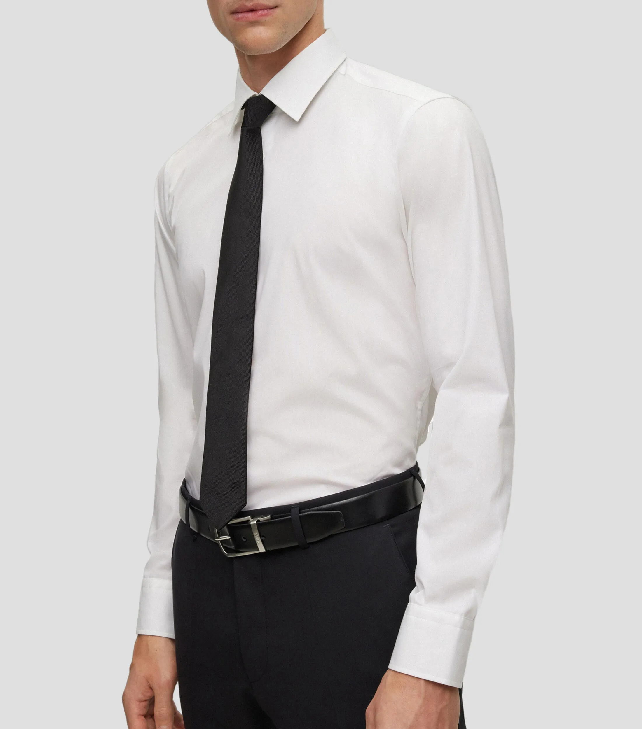 Boss Corbata elaborada en Italia con tejido jacquard de seda pura Hombre