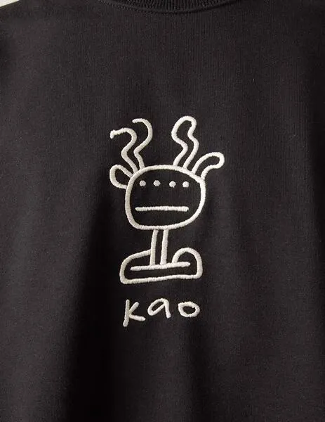CAMISETA KAOTIKO URBAN BOY OVERSIZE  BLACK