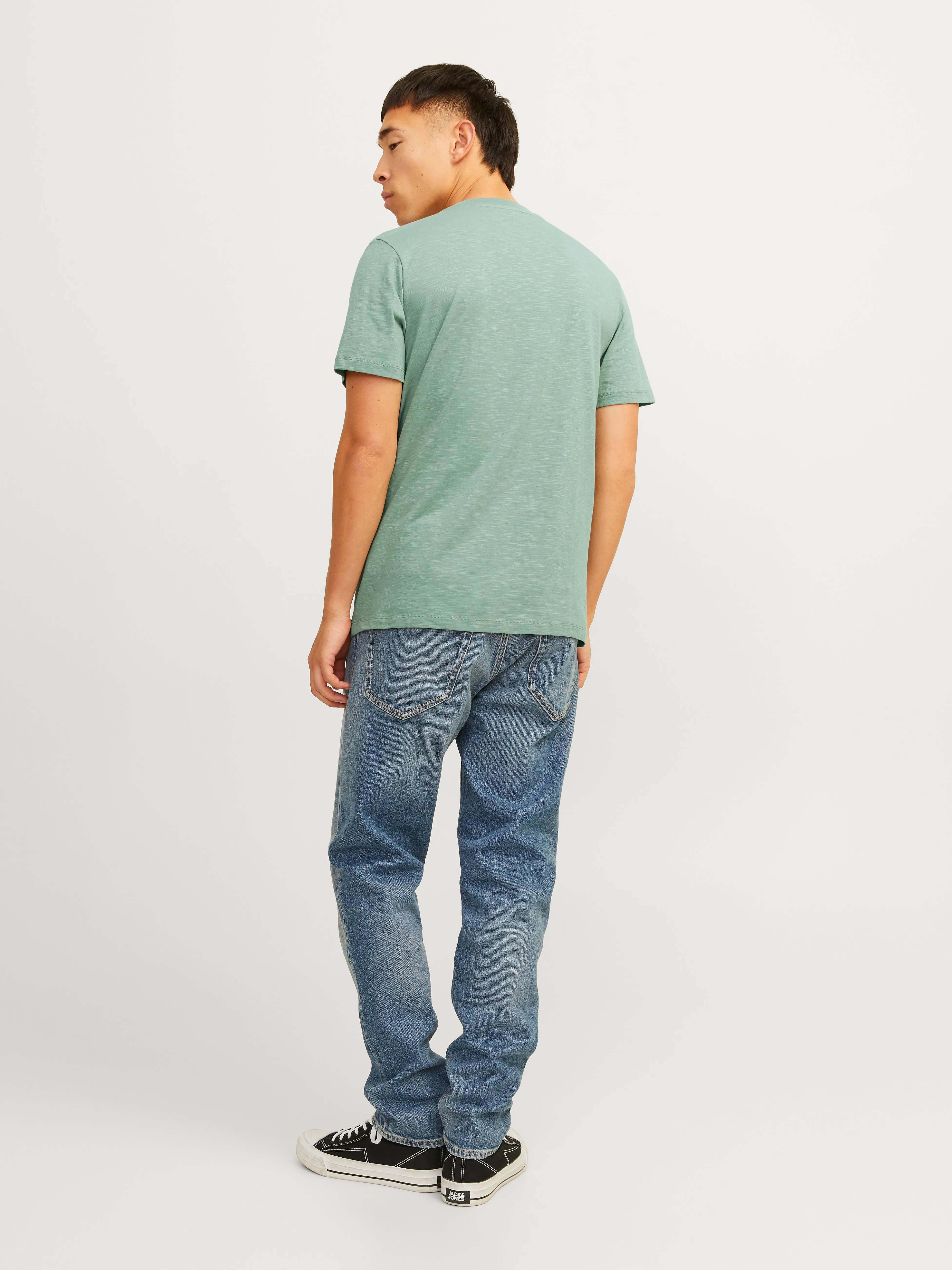 Camiseta Liso Cuello Mao | Verde intermedio | Jack & Jones®