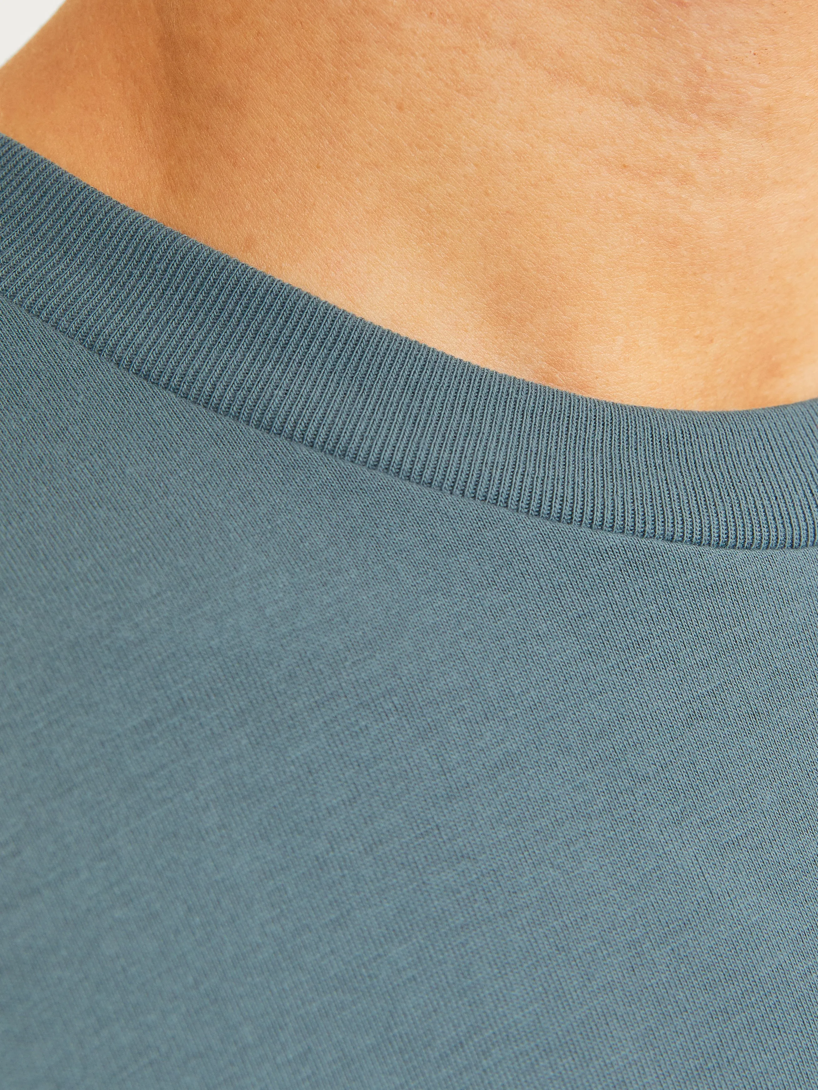 Camiseta Logotipo Cuello redondo | Azul intermedio | Jack & Jones®
