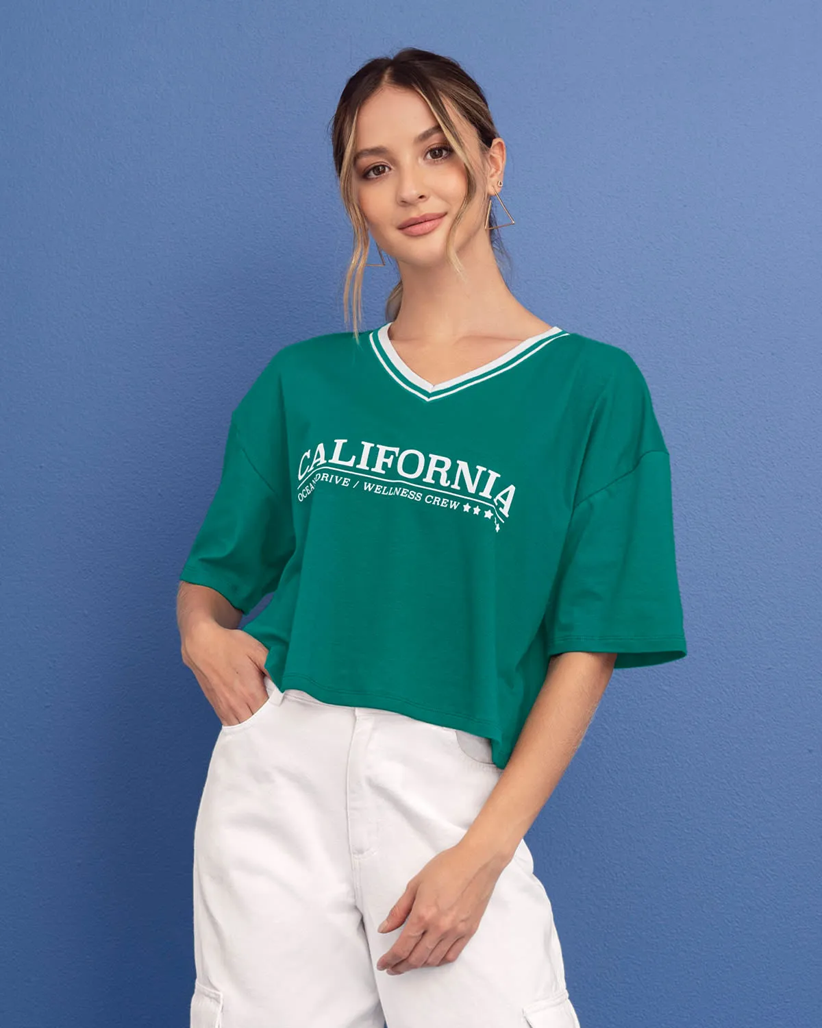 Camiseta manga corta con cuello tejido en V