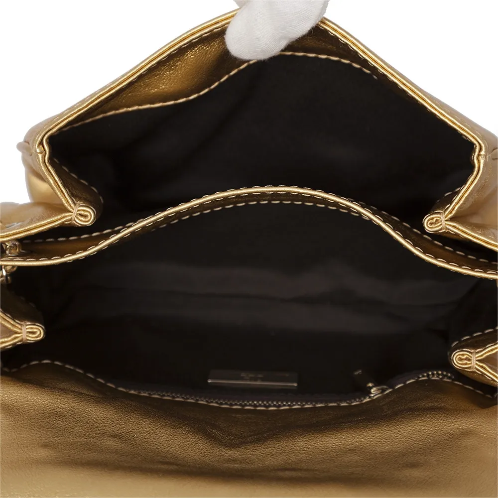 CH Bolso Troquelado Oro y Plata