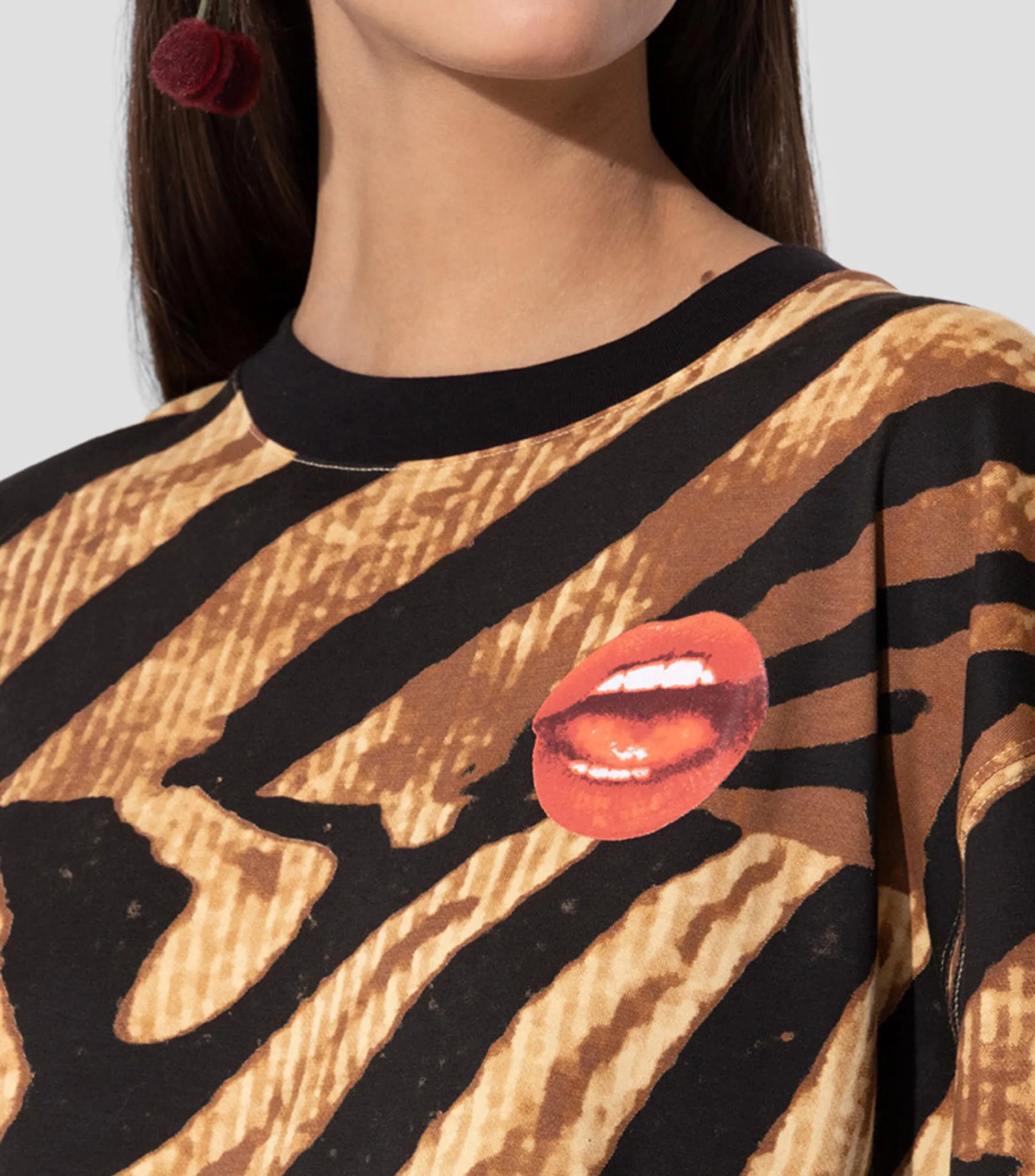 Jazmin Chebar Playera confeccionada en tejido de algodón Mujer