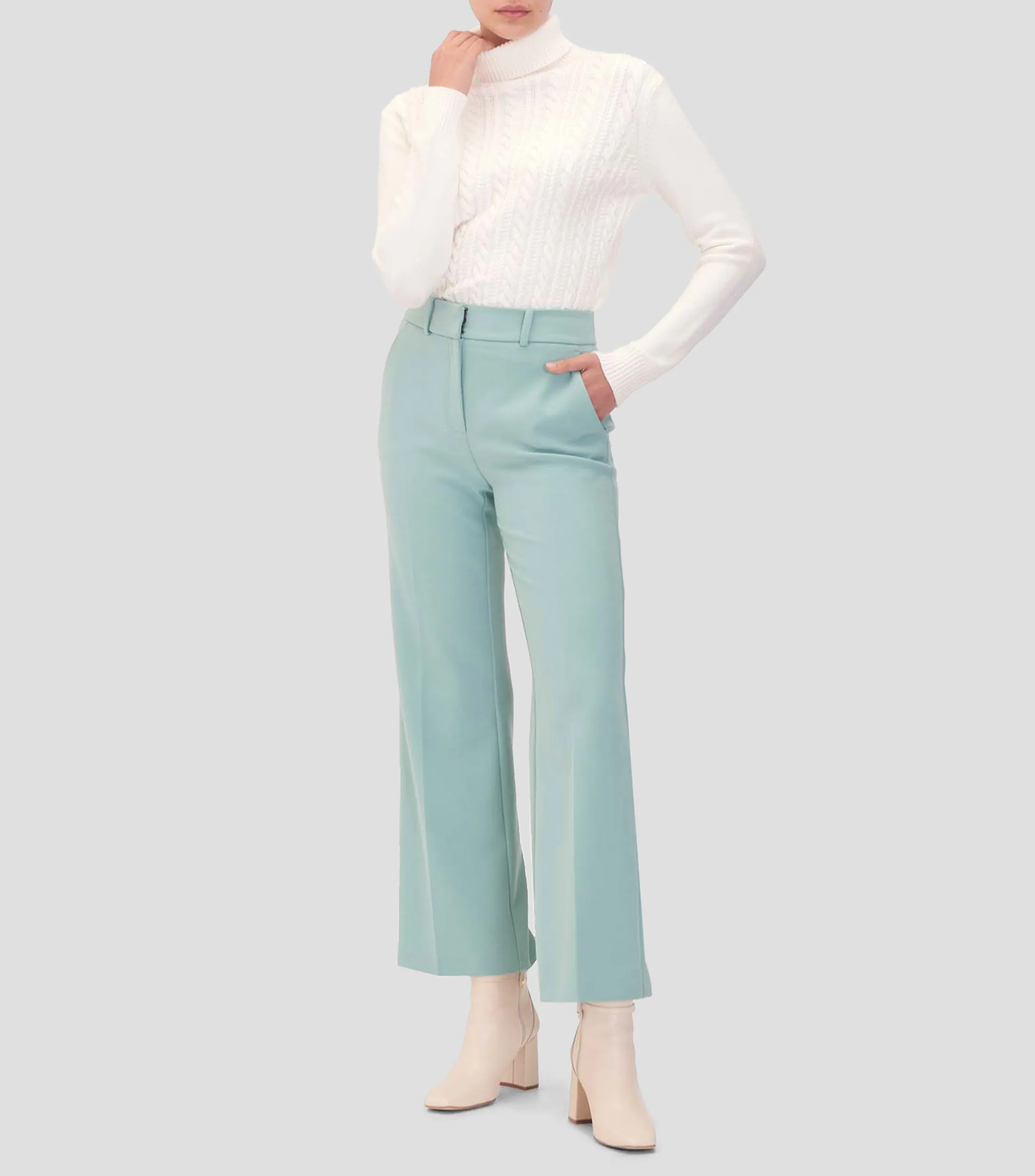 Julio Suéter Corto Tejido Trenzado Off White Mujer