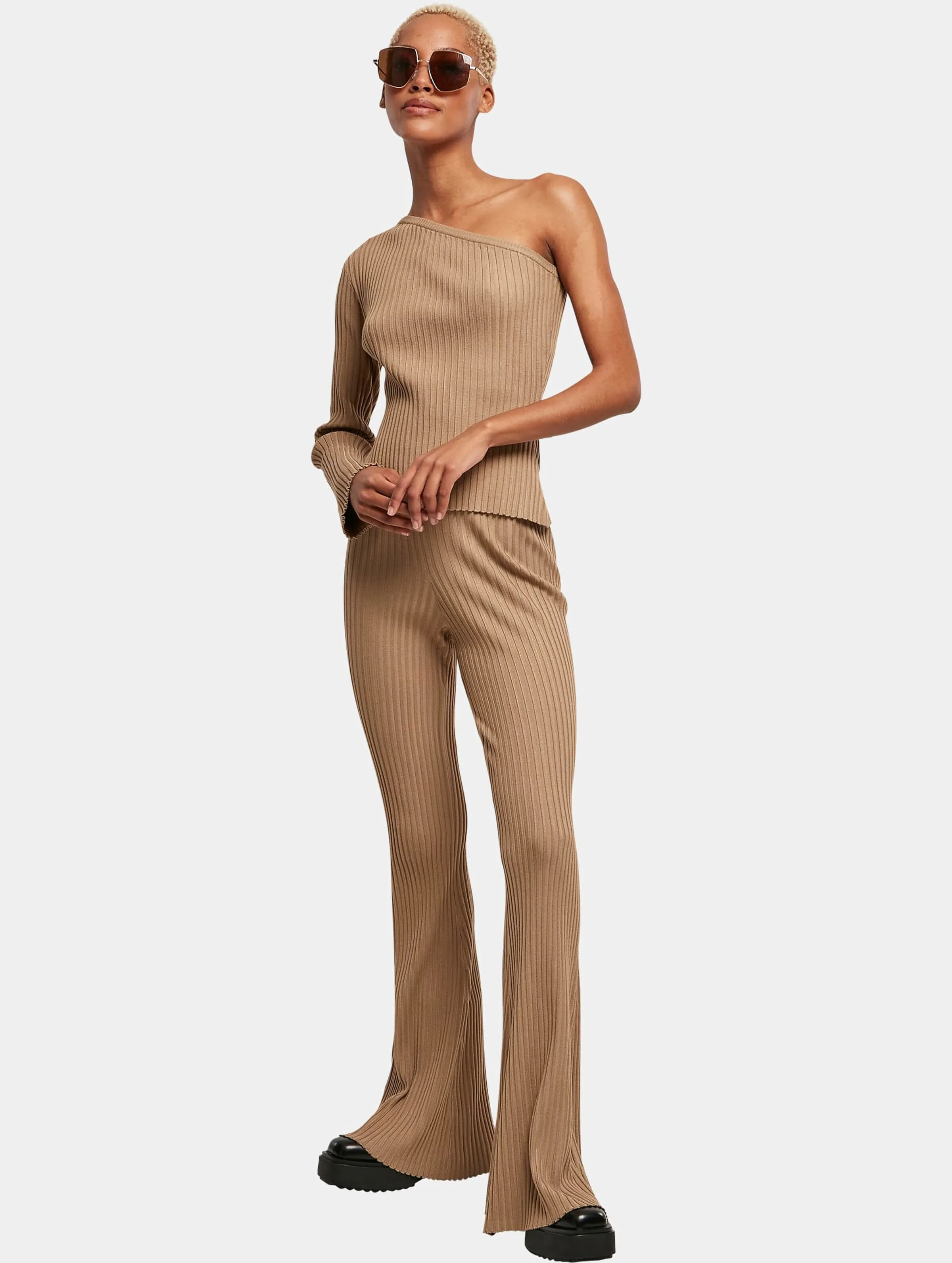 Ladies Flared Rib Knit 