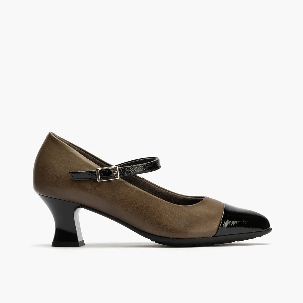 Mercedes Combinado Napa de mujer color kaki