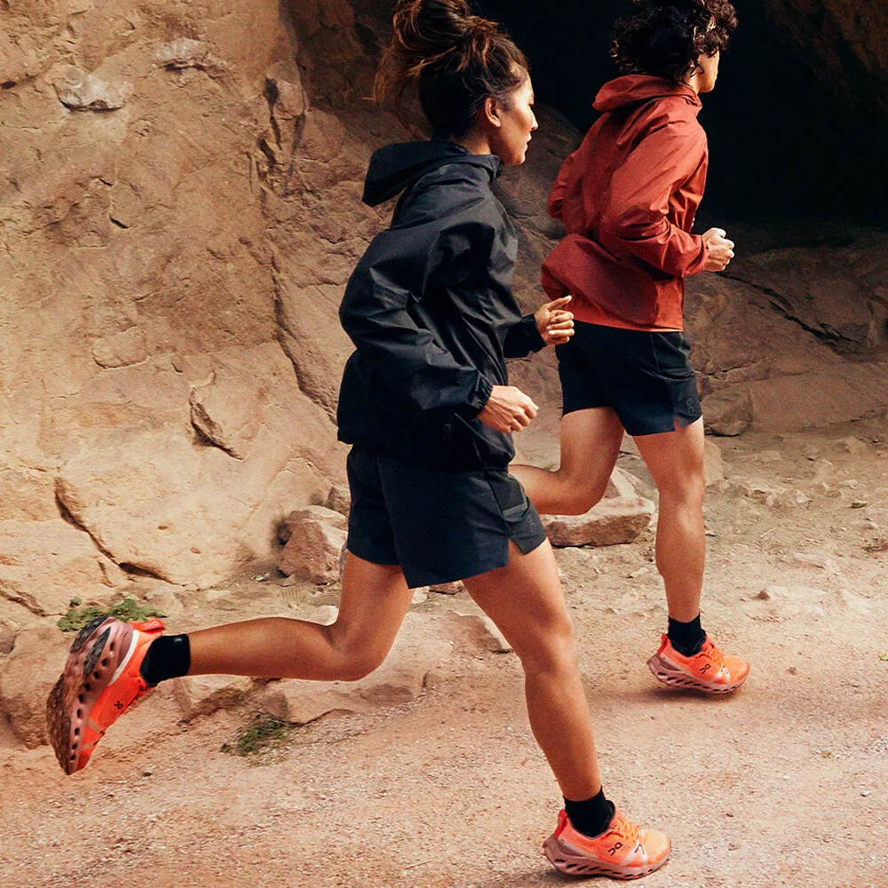 ON RUNNING ON CLOUDSURFER ZAPATILLAS TRAIL  SS25