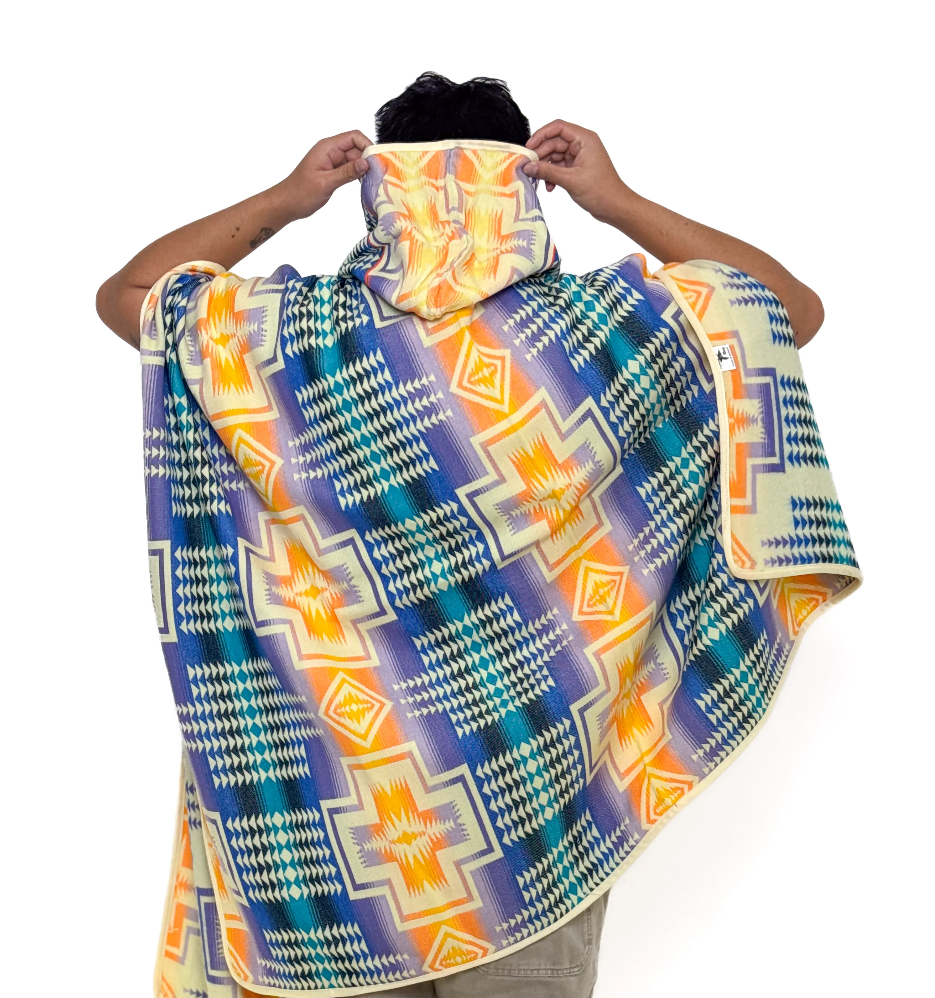PONCHO AURORA  TEJIDO PREMIUM