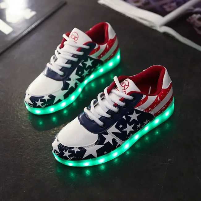 Star Print USB Colorful LED Luminous Couple Sports Shoes 