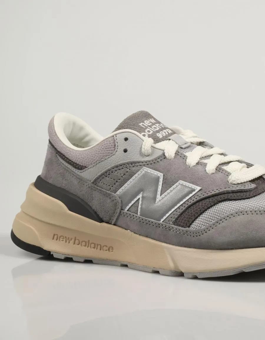  ZAPATILLAS NEW BALANCE U997 RHAGREY 83460